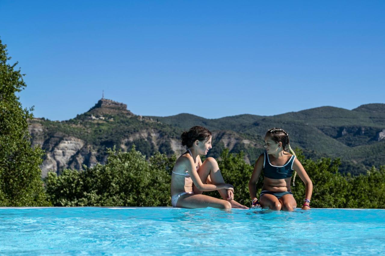 Charmant Camping Familiale 3 Etoiles Vue 360 Plage Piscine A Debordement Empl Xxl Лабом Экстерьер фото