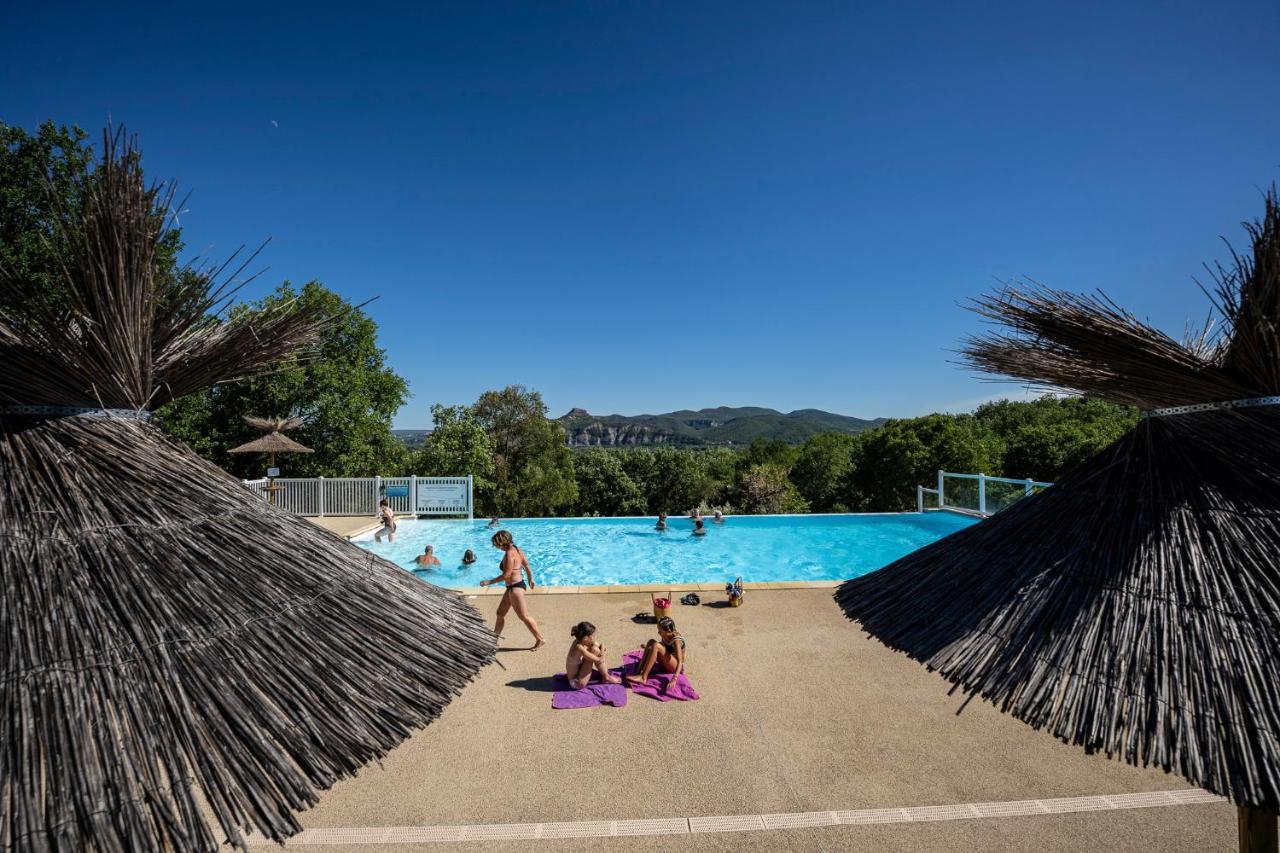 Charmant Camping Familiale 3 Etoiles Vue 360 Plage Piscine A Debordement Empl Xxl Лабом Экстерьер фото