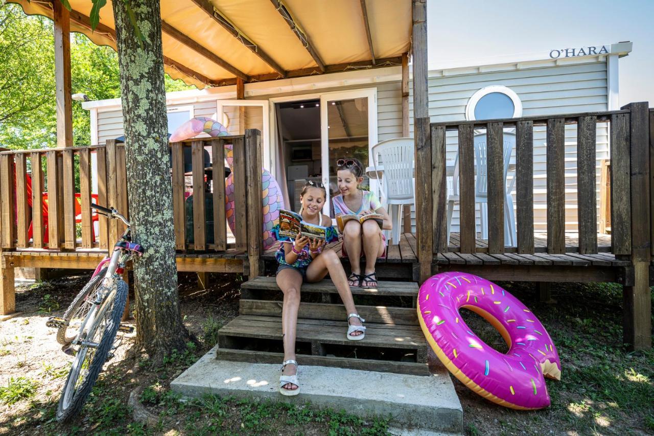 Charmant Camping Familiale 3 Etoiles Vue 360 Plage Piscine A Debordement Empl Xxl Лабом Экстерьер фото