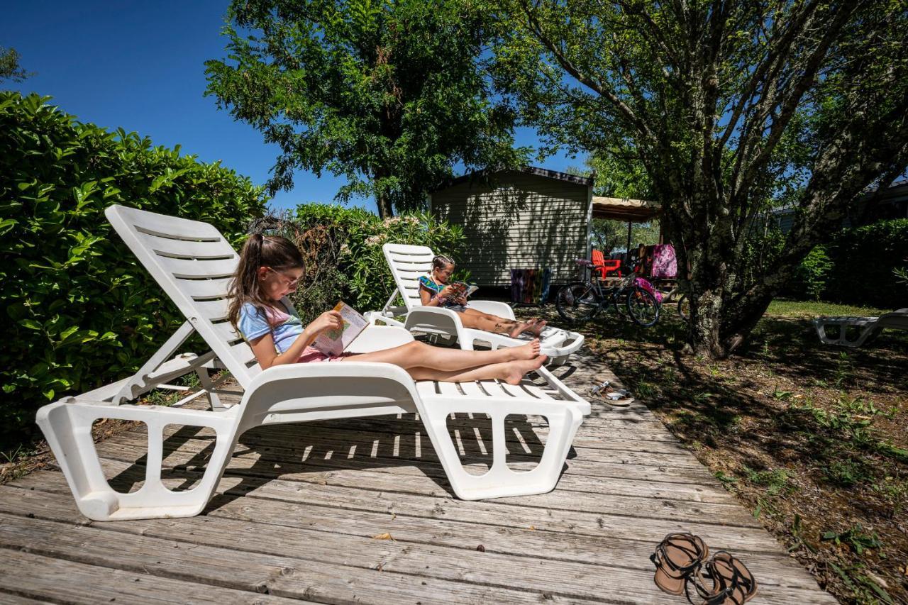 Charmant Camping Familiale 3 Etoiles Vue 360 Plage Piscine A Debordement Empl Xxl Лабом Экстерьер фото