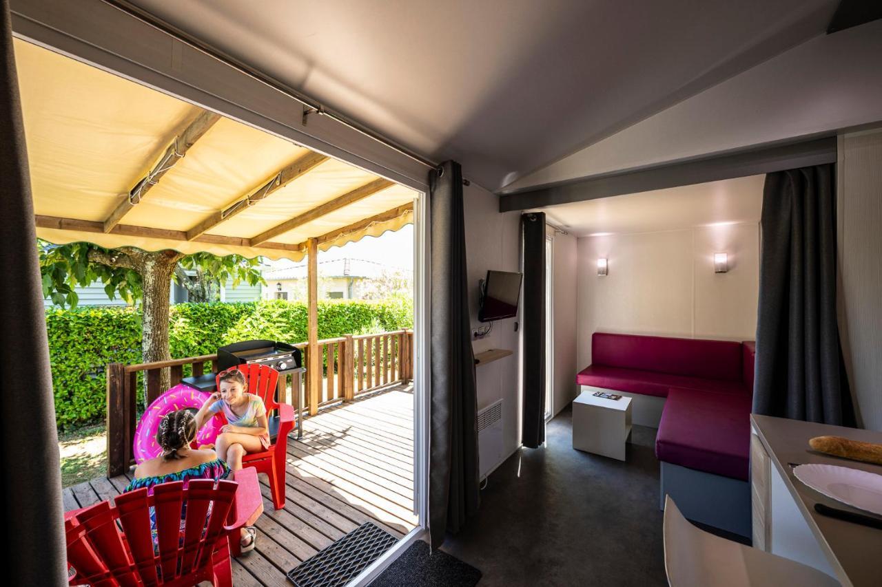 Charmant Camping Familiale 3 Etoiles Vue 360 Plage Piscine A Debordement Empl Xxl Лабом Экстерьер фото